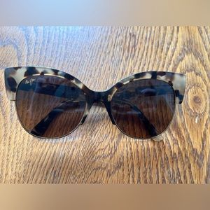 Preloved Maui Jim sunglasses